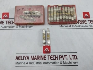 Lot of 5X UTSUNOMIYA ELECTRIC NC1 Cello-lite Fuse 30A - Picture 1 of 14