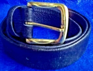 1 X 1 ONE OLD USED LEATHER BELT  110 CM MADE IN TAIWAN WITH SECRET ZIPPER - Picture 1 of 1