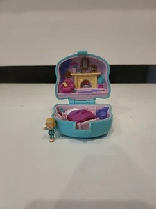 Vintage Bluebird Toys Polly Pocket Cuddly Kitty Cat Compact Set- 1993 - Picture 1 of 10