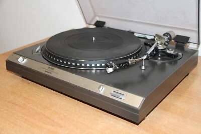 Giradischi HITACHI HT 353 Direct Drive UNI-TORQUE Quartz Lock - Bild 1 von 4