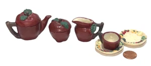Juego de té miniatura manzana roja casa de muñecas resina 6 piezas - Imagen 1 de 4
