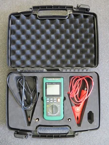 Medidor de longitud de cable Greenlee CLM-1000 en estuche rígido - Imagen 1 de 21
