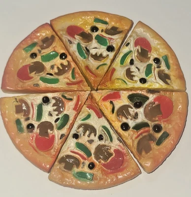 Comida de juego simulada MTC Pizza Hut 6 piezas MINI Pizza 6" a través de comida divertida de calidad Foto 1 de 4