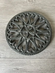 Sottopiumino vintage in ghisa 7,25" - Foto 1 di 2