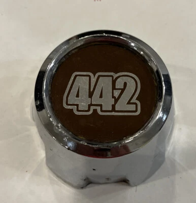 Tapa central de rueda Oldsmobile Cutlass 442 vintage Foto 1 de 4