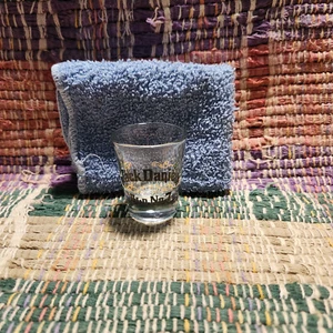 JACK DANIEL'S "OLD No. 7" SHOT GLASS - Picture 1 of 1