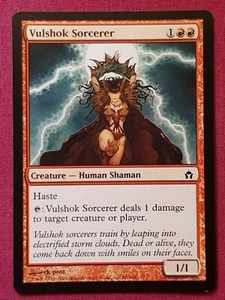 Magic The Gathering FIFTH DAWN VULSHOK SORCERER red card MTG - Picture 1 of 2