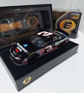 Dale Earnhardt 2000 GM Goodwrench Service Plus Elite Racing 1/24 Scale Nascar