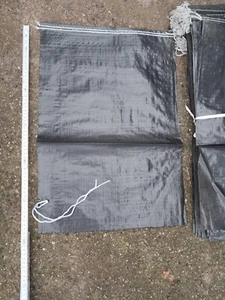 Neu 30 Stk. Sandsäcke Hochwasser 60x40 Schwarz mit Zugband Sandsack - Bild 1 von 2