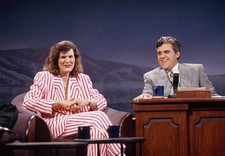 Comedian Paula Poundstone during an interview with host Jay Le - 1992 TV Photo 1