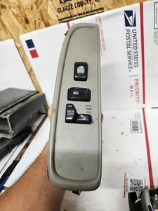 2004-2007 Buick Rainier OEM Window Control Switch PASSENGER SIDE 15133155 - Picture 1 of 2