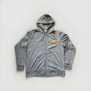 Disney Parks Exclusive Toy Story TOY STORY LAND Zip Up Hoodie Size XXL Gray NWOT - Picture 1 of 8