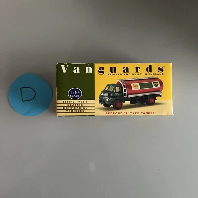 LLEDO VANGUARDS 1:64 SCALE VA7001 BEDFORD S TYPE TANKER LORRY SHELL BP COLLECTOR - Image 1 of 3