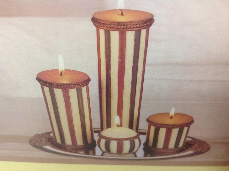  Juego Clásicos UMA. 4 velas con bandeja (NUEVO EN CAJA) Foto 1 de 3