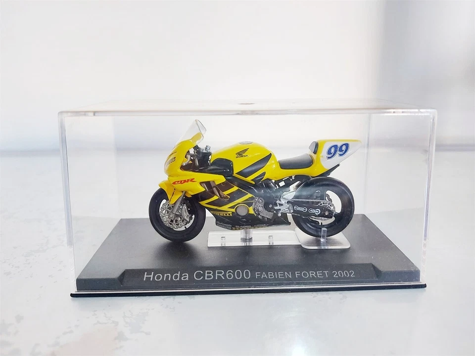 Honda CBR600 #99 F. Foret 2002 - Moto da Competizione Diecast 1/24 - Immagine 1 di 1