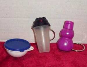 TUPPERWARE Keychains Shaker Bowl Penguin? Miniature - Picture 1 of 1
