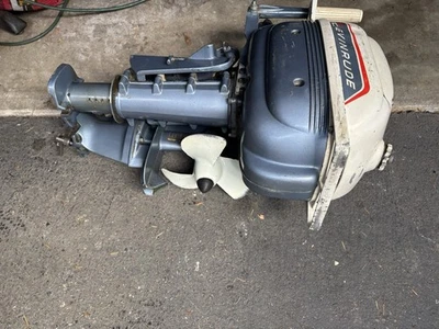 60s Evinrude Yachtwin 3 HP Outboard Folding Boat Motor May Run ? Parts or Repair - Image 1 of 4