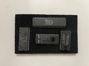 Apple IIe 6502 CPU , Video/Character ROM, + CD + EF ROM - Tested - Picture 1 of 1