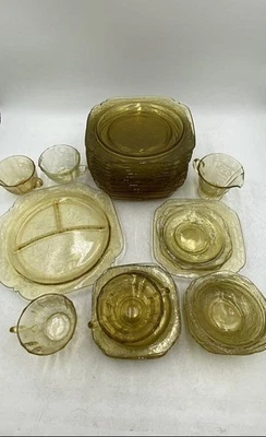 Juego de 32 platos taza café té cocina hogar ámbar depresión vidrio Foto 1 de 4