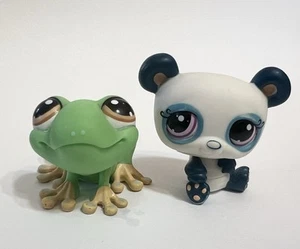 Littlest Pet Shop #1020 Frog & #1021 Panda - Picture 1 of 4