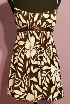 Vestido Burbuja Floral Marrón y Blanco - M - Marca "Love Tease" Foto 1 de 4