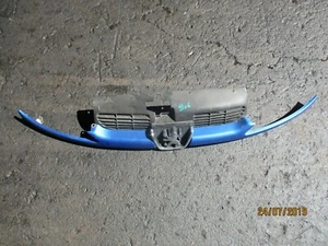 PEUGEOT 206 FRONT BUMPER GRILL & EMBLEM BADGE BLUE 9651791577 - Picture 1 of 7
