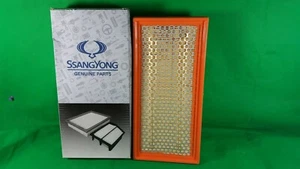 GENUINE SSANGYONG REXTON SUV 2.0 L & 2.7 L TURBO DIESEL AIR FILTER - Picture 1 of 2