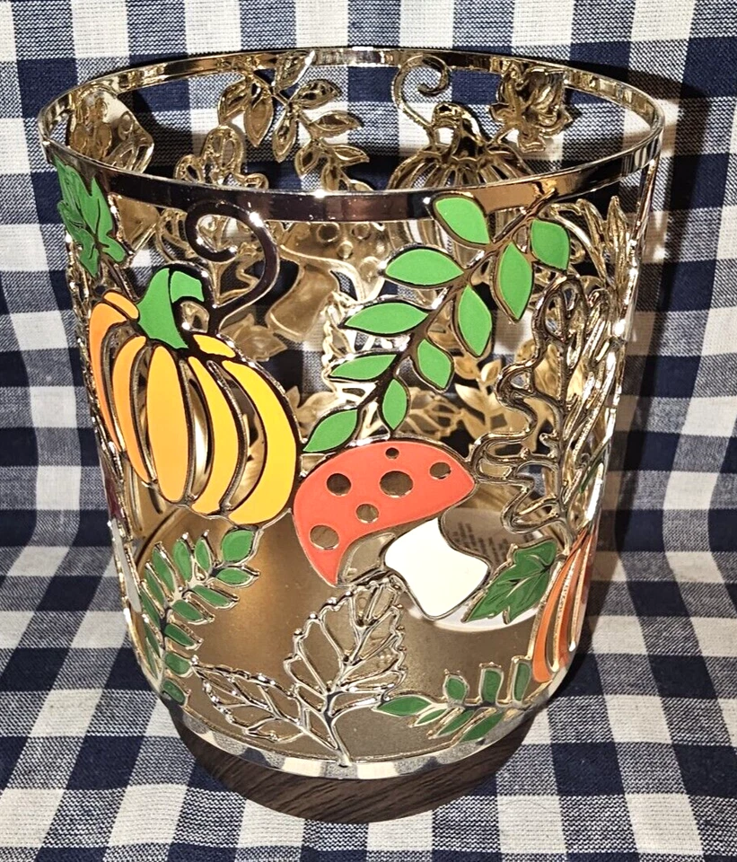 NUEVO Candelabro de mecha individual calabazas y hongos baño y cuerpo funciona Foto 1 de 1