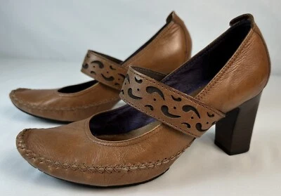 Clarks Indigo Mujer’s 9 Pump Maryjane Único Correa Tacones Sillín Marrón Foto 1 de 4