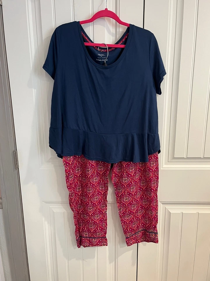 Conjunto de pijama feminino XL - Gilligan & O'Malley | Top marinho e calças estampadas rosa - Imagem 1 de 4