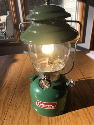 复古 Coleman 绿色单地幔灯笼型号 200A5891 2/83 — 第 1/4 张图片