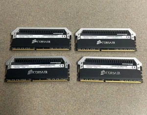 CORSAIR Dominator PLATINUM 32 GB (4x8 GB) 2133 MHz DDR3 - Foto 1 di 2