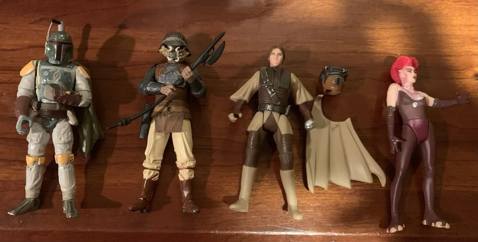 星球大战 4 件装 Boba Fett、Lando Skiff、Boussh、Rystall   — 第 1/1 张图片