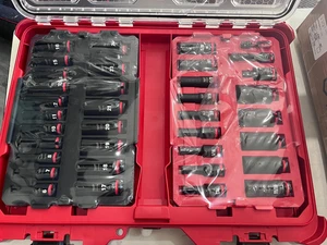 Milwaukee Tool Socket Set: Impact, 36 Pc, 3/8" Drive Broken Case - Picture 1 of 3