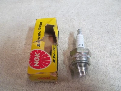 NEW NGK SPARK PLUG, PART NUMBER A-7, MADE IN JAPAN, CHAMPION EQUIVALENT D-14. - Image 1 of 4
