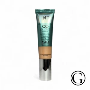 It Cosmetics CC+ Cream Foundation SPF 40 Oil-Free Matte 1.08 oz Light Medium - Picture 1 of 2
