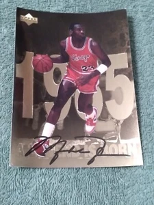 1998 Upper Deck Large Michael Jordan Gold Foil #1/12 EX + - Picture 1 of 2