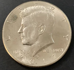 2017-D Kennedy Half Dollar Circulated - Picture 1 of 4