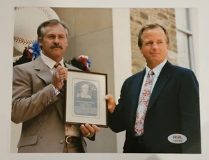 JIM CATFISH HUNTER Signed Original 8x10 Photo-HALL OF FAME-NEW YORK YANKEES-PSA - Picture 1 of 5