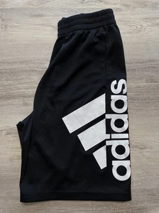 Adidas Shorts Black White Boy's Size Youth Large 14/16 Pockets - Picture 1 of 3
