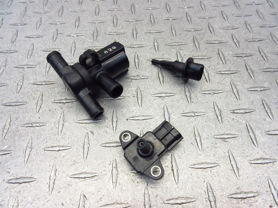 Sensor de presión de válvula de corte de aire Yamaha FZ6 FZ6RC 2006 04-09 MAPA MAF Foto 1 de 4