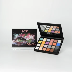 24 Colours Eyeshadow Eye Shadow Palette Makeup Kit Set Make-Up Professional Box - Picture 1 of 7