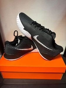 Nike Men’s Zoom Vapor 11 HC Tennis Shoes Style DR6966 002 - Picture 1 of 3