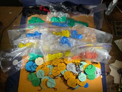 W8-56 HARTLAND - MIXED LOT OF REPLACEMENT HANG TAGS - SEVERAL HUNDRED! - Image 1 of 4