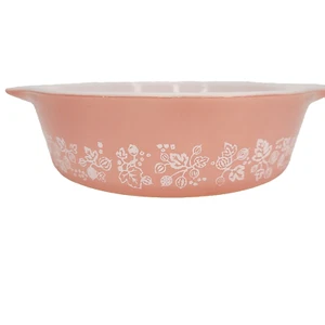 Vintage Pyrex Gooseberry Casserole Dish 4711 Pink Cook Ware Kitchen 6-1/4 Inch - Picture 1 of 11