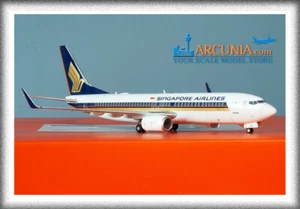 Gemini200 - JC Wings 1:200 Singapore Airlines Boeing 737-800wl "9V-MGA" EW273801 - Picture 1 of 6