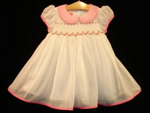 Ciao Bebe NUEVO Vestido Bordado a Mano Bebé Niña Talla 18M BLANCO ROSA - Imagen 1 de 3