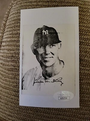 Bill Dickey New York Yankees Autographed 3 1/2x2 3/4 Photo JSA Certified - Image 1 of 3