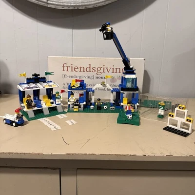 LEGO Fútbol Fans Tribuna 3403 Super Deportes Cobertura 3408 Shoot N Score 3401 Foto 1 de 4