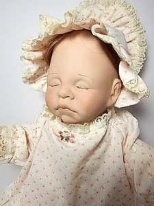 21" Vintage 80s Lee Middleton First Moments Signed Baby Doll Lifelike Bible - Picture 1 of 13